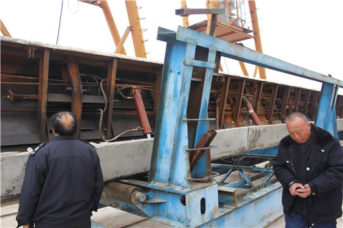 箱梁模板  液壓箱梁模板訂購(gòu)選河南鋼模板廠家